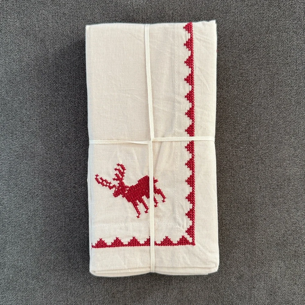 Crate & Barrel Red Cross Stitch Holiday Reindeer Dinner Napkins, Set of 4